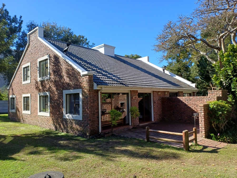 Commercial Property for Sale in Sedgefield Rural Western Cape